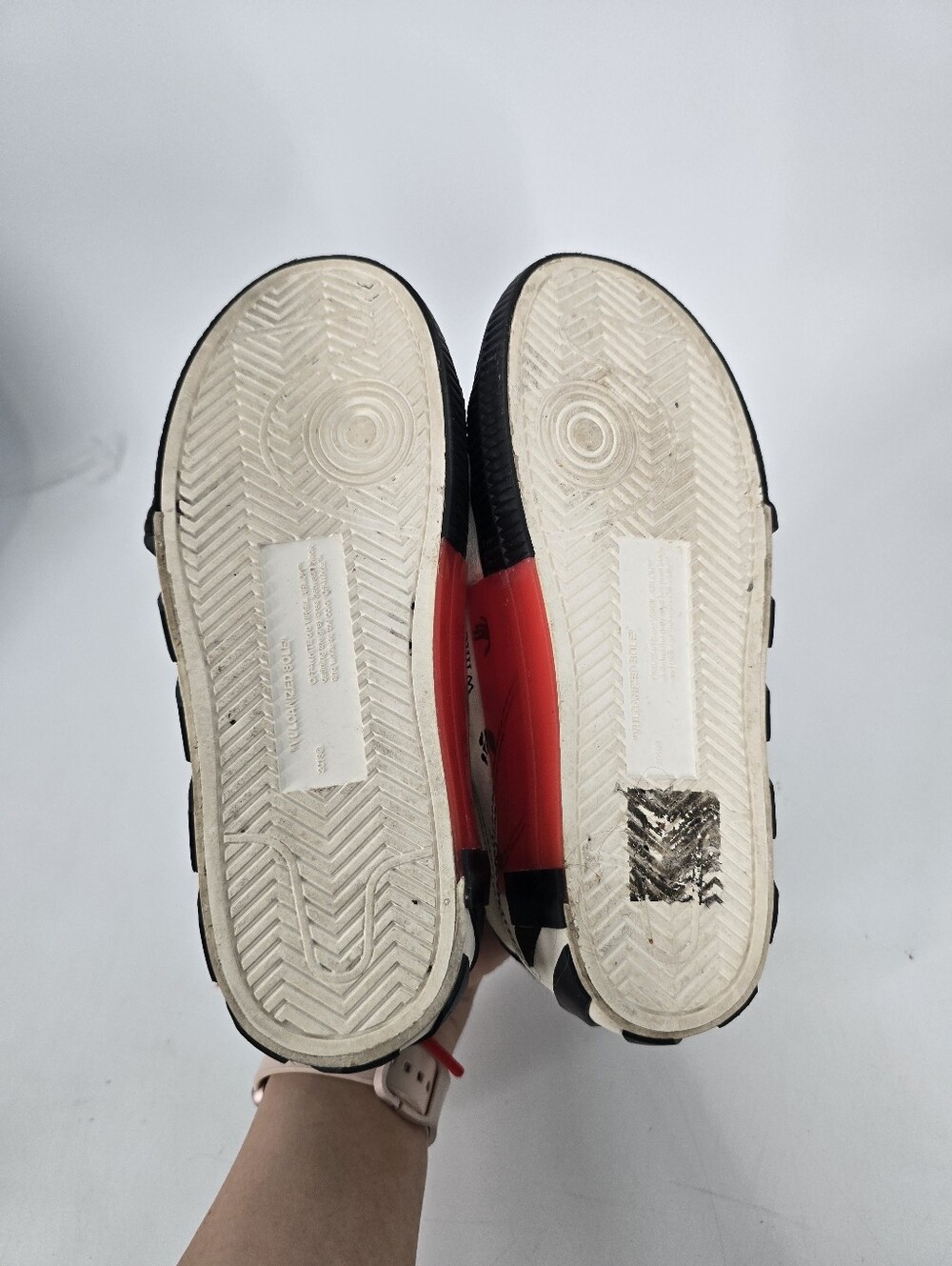 Off White New Arrow Low Vulcanized White Black Sneakers Size 35 US 5 - Picture 8 of 16